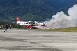 Kapolres Puncak: Pesawat Amole terbakar di Bandara Amingga Ilaga