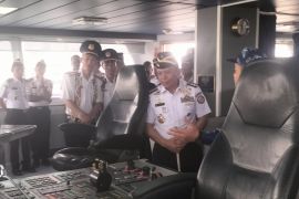 Kepala Bakamla apresiasi kapal Coast Guard Vietnam CSB-8001