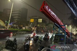 PKL di Jalan Otista Jaktim terpaksa 