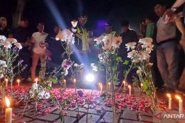 Pengendara ojol, mahasiswa di Tangerang gelar solidaritas untuk Affan