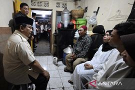 Presiden Prabowo diminta urungkan niat lakukan kunjungan ke China
