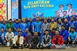 Gubernur dan pemuda Kalteng serukan kebersamaan jaga kerukunan bangsa