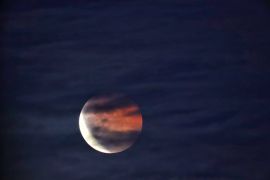 Kemenag imbau warga shalat  khusuf saat gerhana bulan total