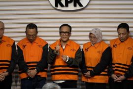 KPK tetapkan Wamenaker Immanuel tersangka pemerasan sertifikasi K3