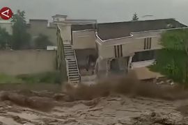 Hujan berhari-hari di Pakistan, banjir bandang tewaskan 313 warga