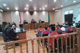 12 terdakwa kerusuhan PT SSL jalani sidang perdana di PN Pekanbaru