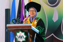 Meneguhkan Kewajiban Zakat dan Menguatkan Sinergi Wakaf, Infaq dan Sadaqah dalam Membangun Ekonomi Umat