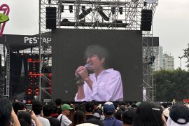 Tampil beda di Pestapora Sheila On 7 bawakan lagu “underrated”