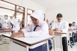 Mensos pastikan kepsek dan guru Sekolah Rakyat dapat tunjangan penghasilan