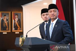 Istana bantah reshuffle untuk hapus menteri pemerintahan Jokowi