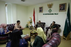 Kementrans-UIN Palu penuhi hak warga trans mengenyam pendidikan tinggi