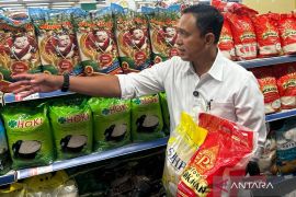 Bulog jamin beras bantuan pangan dan SPHP yang disalurkan tidak rusak