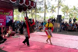 Masyarakat Sindutan Kulon Progo gelar pentas Incling di Gunung Lanang