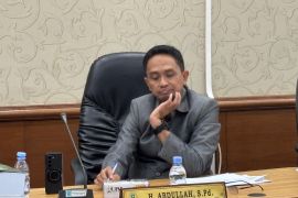 Legislator Riau minta Pemprov evaluasi BUMD merugi, tindaklanjuti arahan Mendagri