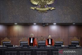 MK tolak permohonan syarat capres/caleg/cakada minimal sarjana