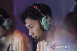Dewa United Esports tumbangkan RRQ 2-0 di pekan kelima MPL ID S16