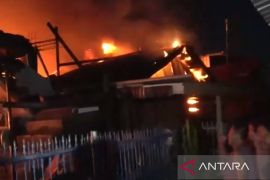 Polisi selidiki penyebab kebakaran tewaskan seorang anak di Makassar