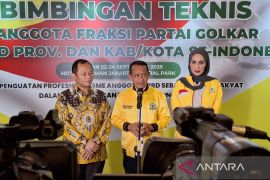 Bahlil instruksikan kader Golkar sukseskan program Presiden Prabowo