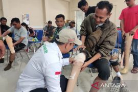 Baznas RI distribusikan 17 kaki prostetik untuk penyandang disabilitas