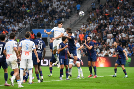 Gol cepat Nayef Aguerd antar Marseille runtuhkan PSG