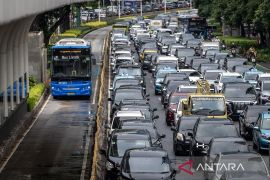Fasilitas Transjakarta diperbaiki jelang kenaikan tarif
