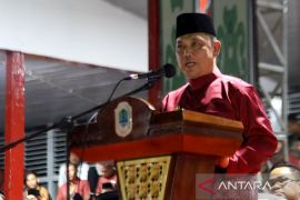 KPK geledah rumah Gubernur Kalimantan Barat Ria Norsan