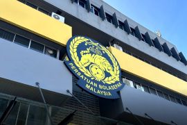 FIFA sanksi Malaysia dan tujuh pemain karena palsukan dokumen naturalisasi