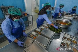 Ketua Banggar DPR usul kantin sekolah direhab dan dijadikan dapur MBG