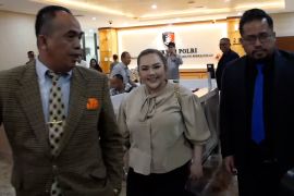 Lisa Mariana ajukan tes DNA ulang, Ridwan Kamil tegas menolak