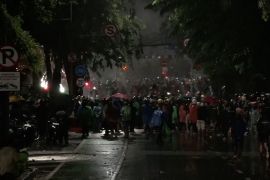Komnas HAM dorong polisi bebaskan peserta demo yang ditahan