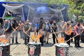 Menkeu menegaskan penindakan rokok ilegal untuk jaga pasar