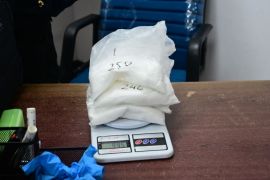 Petugas bandara dan personel Lanud gagalkan penyelundupan sabu 1 kg di Bandara SSK Pekan Baru