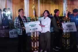 Kota Tangerang dan Kota Serang raih juara Festival Baris Banten 2025