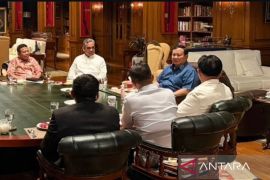 Terpopuler, Prabowo panggil sejumlah menteri hingga TNI ke Gaza