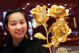 Lonjakan harga picu demam emas selama Pekan Emas China