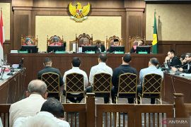 Anak Riza Chalid didakwa perkaya diri Rp3,07 triliun pada kasus korupsi minyak
