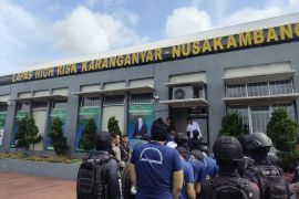 Ammar Zoni dan lima napi asal Jakarta dipindah ke Nusakambangan