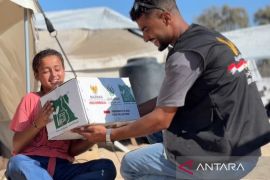 35.000 paket bantuan Indonesia untuk Palestina telah diterima warga