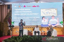 OJK mengajak pelajar bijak kelola uang dan waspadai penipuan daring