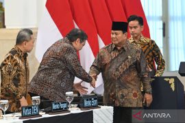 Prabowo minta Menkeu alokasikan sebagian uang Rp13 triliun korupsi CPO untuk LPDP