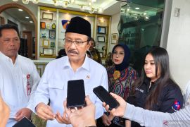 Mensos: Dua juta keluarga tidak layak menerima bansos