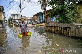 BMKG prakirakan sebagian besar wilayah diguyur hujan pada Senin