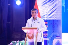 Menaker ajak pekerja siap hadapi disrupsi AI dan industri hijau