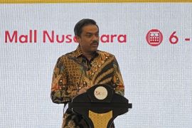 Menteri UMKM mengungkapkan impor baju bekas naik drastis menjadi 3.600 ton