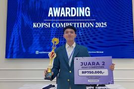 Mahasiswa SV Undip olah limbah jelantah dengan ekstrak kemangi  jadi biocleaner