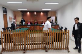 Mahasiswa Untirta hadapi tuntutan penjara usai diduga bakar pos polisi