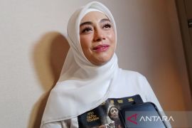 Celine Evangelista akui tak gampang jadi sinden