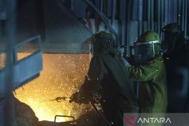 Komitmen PT &nbsp;Timah &nbsp;Memperkuat Transformasi &nbsp;Tata Kelola Tambang &nbsp;Berkelanjutan&nbsp;