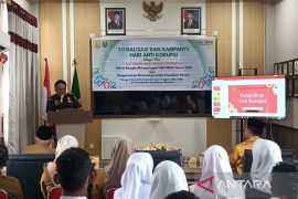 Kejari Meranti satukan budaya dan antikorupsi, lomba pantun warnai peringatan Hakordia 2025