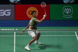 Alwi membuka keunggulan Indonesia atas Malaysia pada final beregu putra